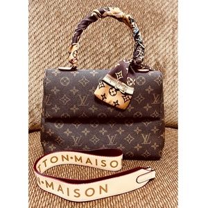 📦FREE SHIPPING📦Fashion Satchel w/ wide removable crossbody strap